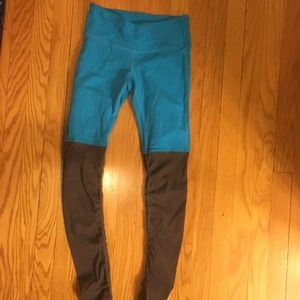 Alo Goddess Ribbed legging